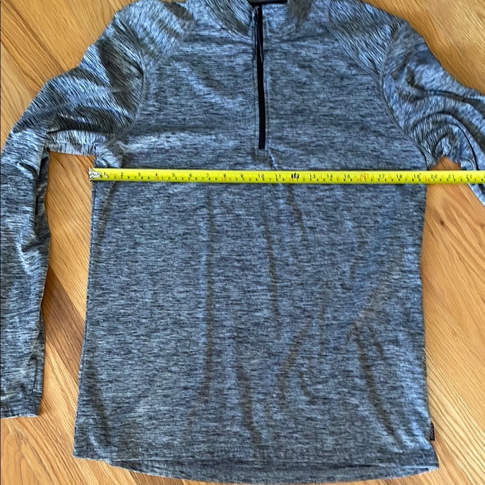 Gray Jockey Sport Large 1/4 Zip Pullover - Picture 4 of 6